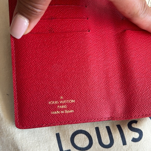 Louis Vuitton Koala compact Wallet - Picture 6 of 11